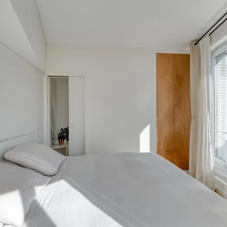 Apartment Lamarck Luxury Paris